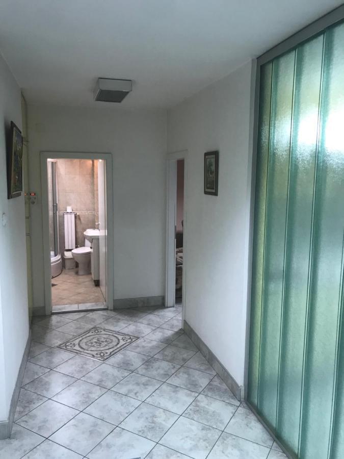 Kalamaras Apartments Skopje Eksteriør billede